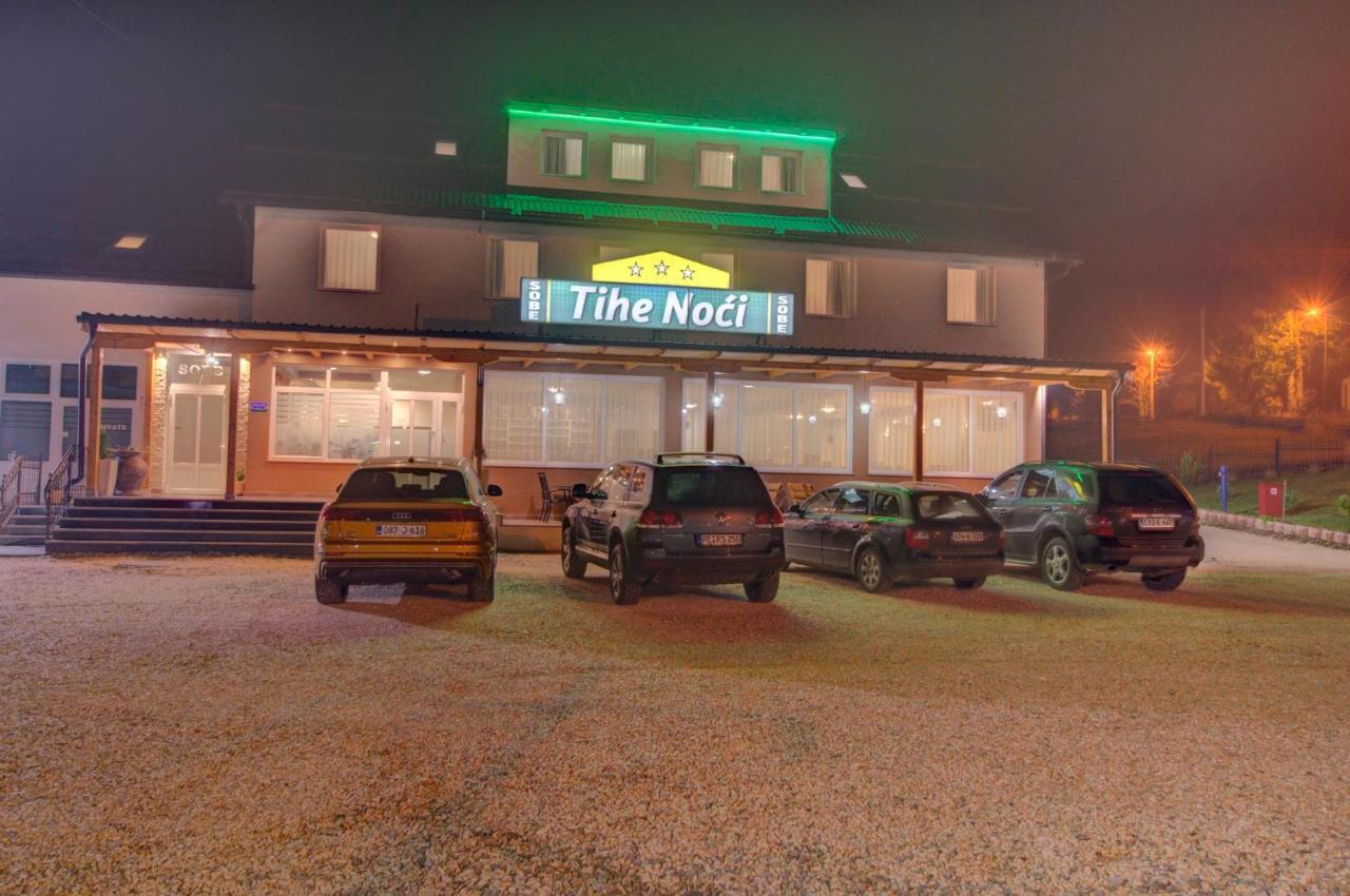 Tihe Noci Motel Pale Bagian luar foto